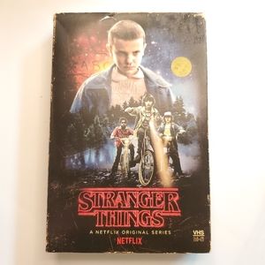 NEW Stranger Things Season 1 Limited Edition (Blu-Ray/